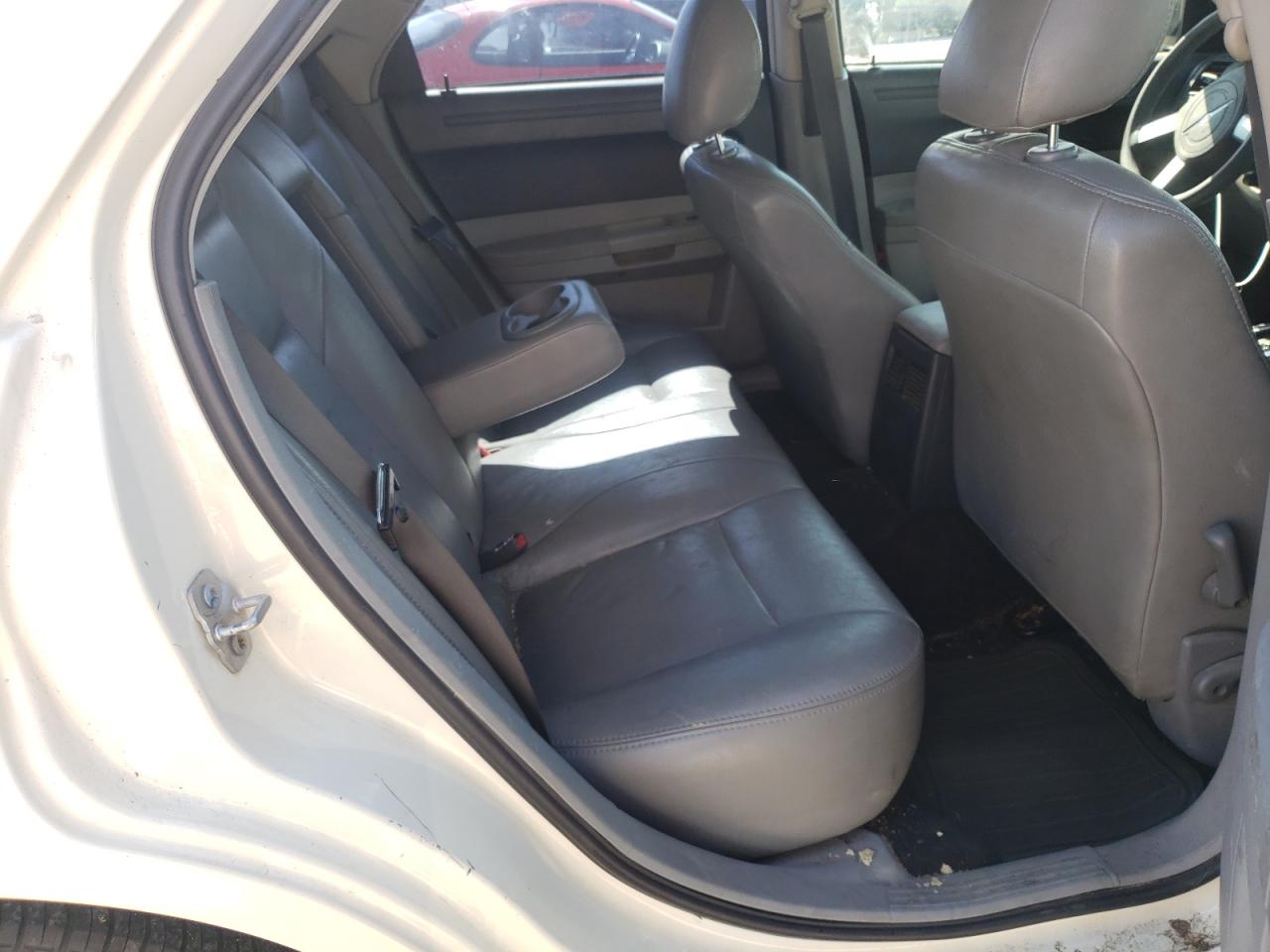 Photo 6 from auction – 2007 CHRYSLER 300 with VIN 2C3KA43R37H649339