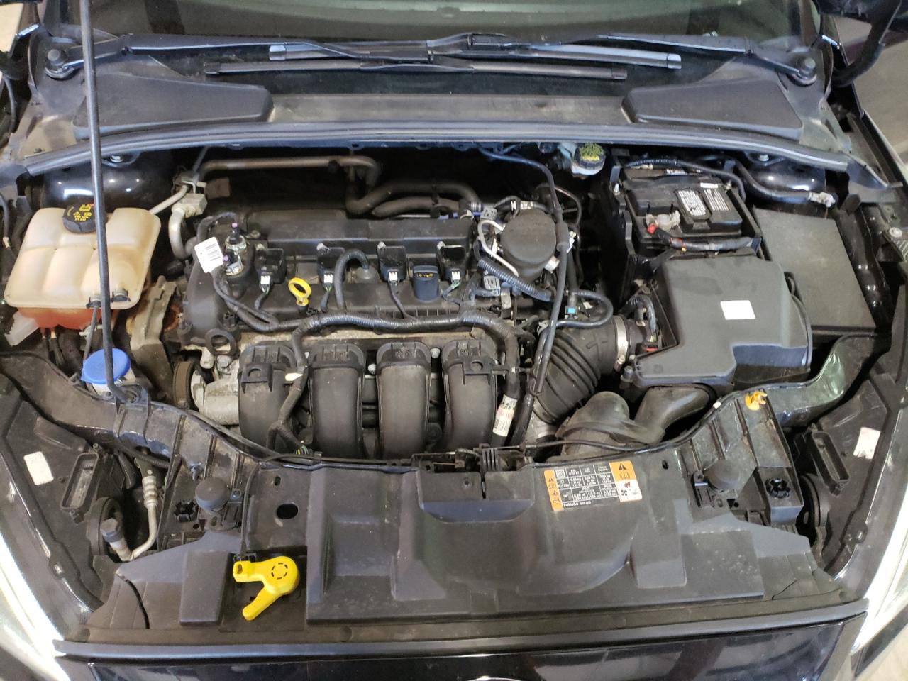 Photo 7 from auction – 2016 FORD FOCUS SE with VIN 1FADP3K21GL236281