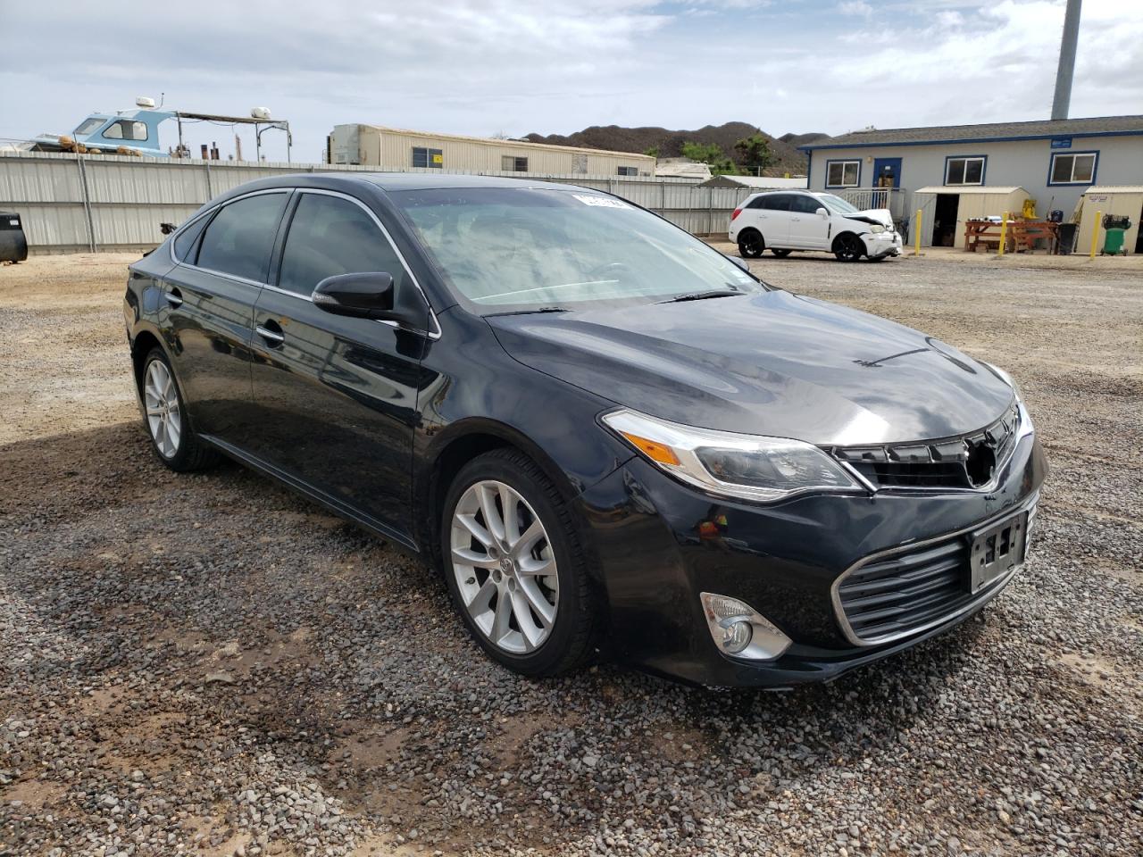 TOYOTA AVALON BAS 2013 with VIN 4T1BK1EB0DU003963 - Photo from auction