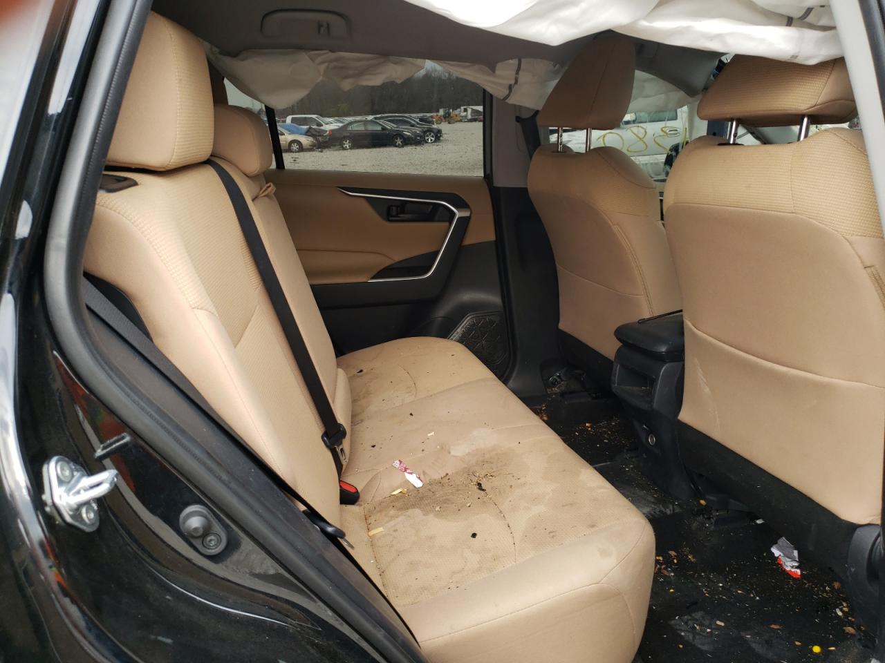 Photo 6 from auction – 2020 TOYOTA RAV4 LE with VIN 2T3H1RFV1LC085214