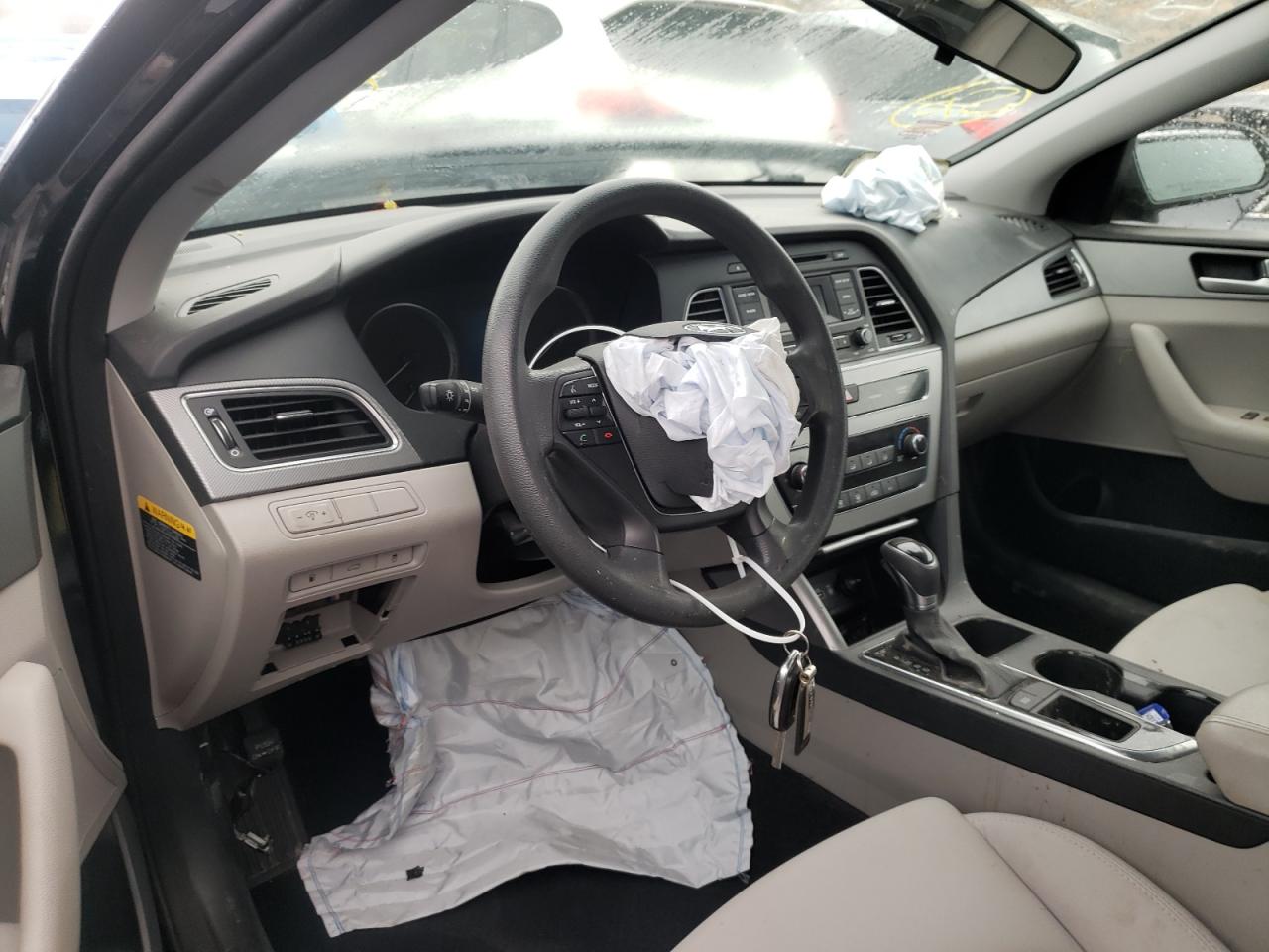 Photo 9 from auction – 2015 HYUNDAI SONATA SE with VIN 5NPE24AF3FH019177