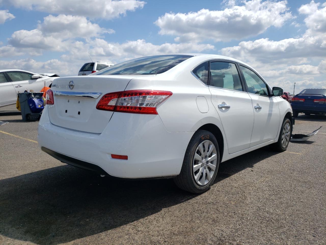 Photo 4 from auction – 2015 NISSAN SENTRA S with VIN 3N1AB7AP3FY291355
