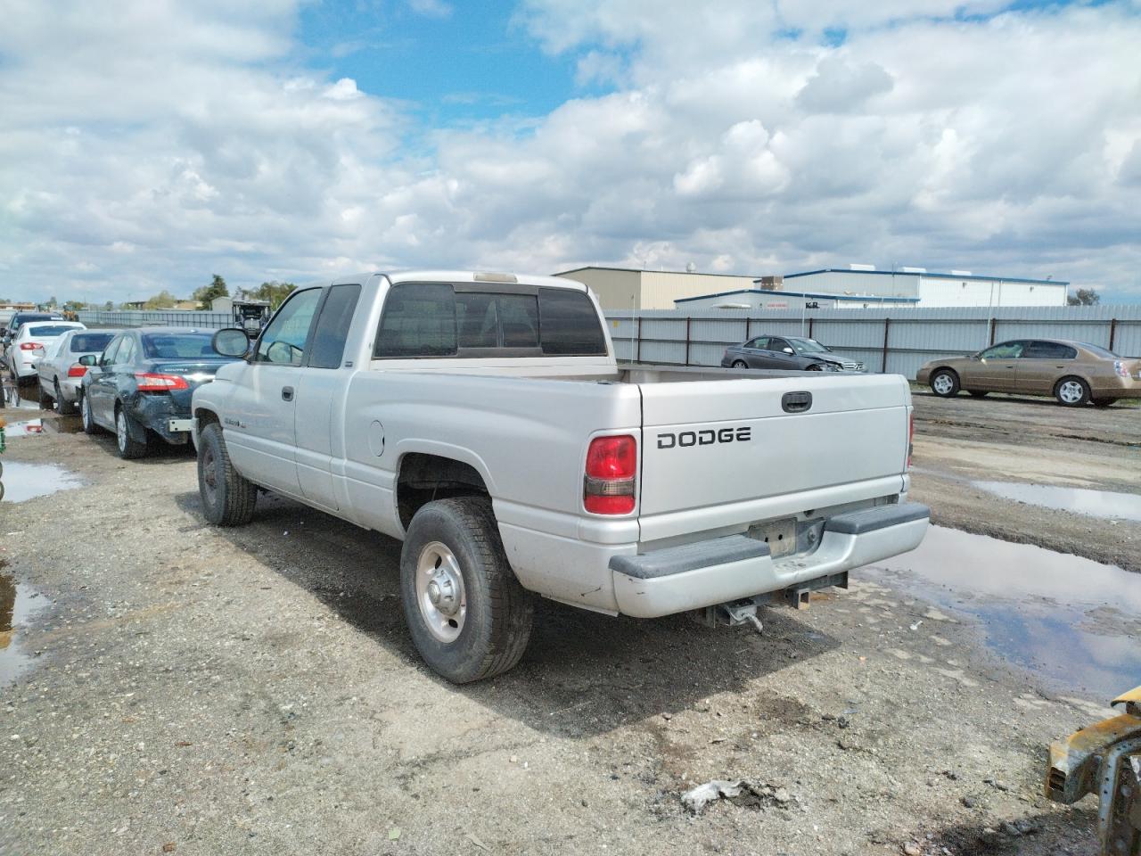 Photo 3 from auction – 2002 DODGE RAM 2500 with VIN 3B7KC23Z42M292080