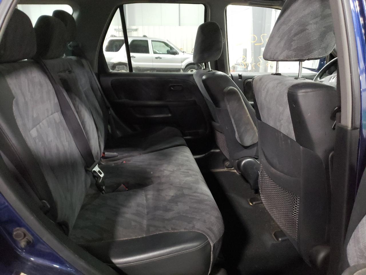Photo 6 from auction – 2003 HONDA CR-V EX with VIN SHSRD78823U110691