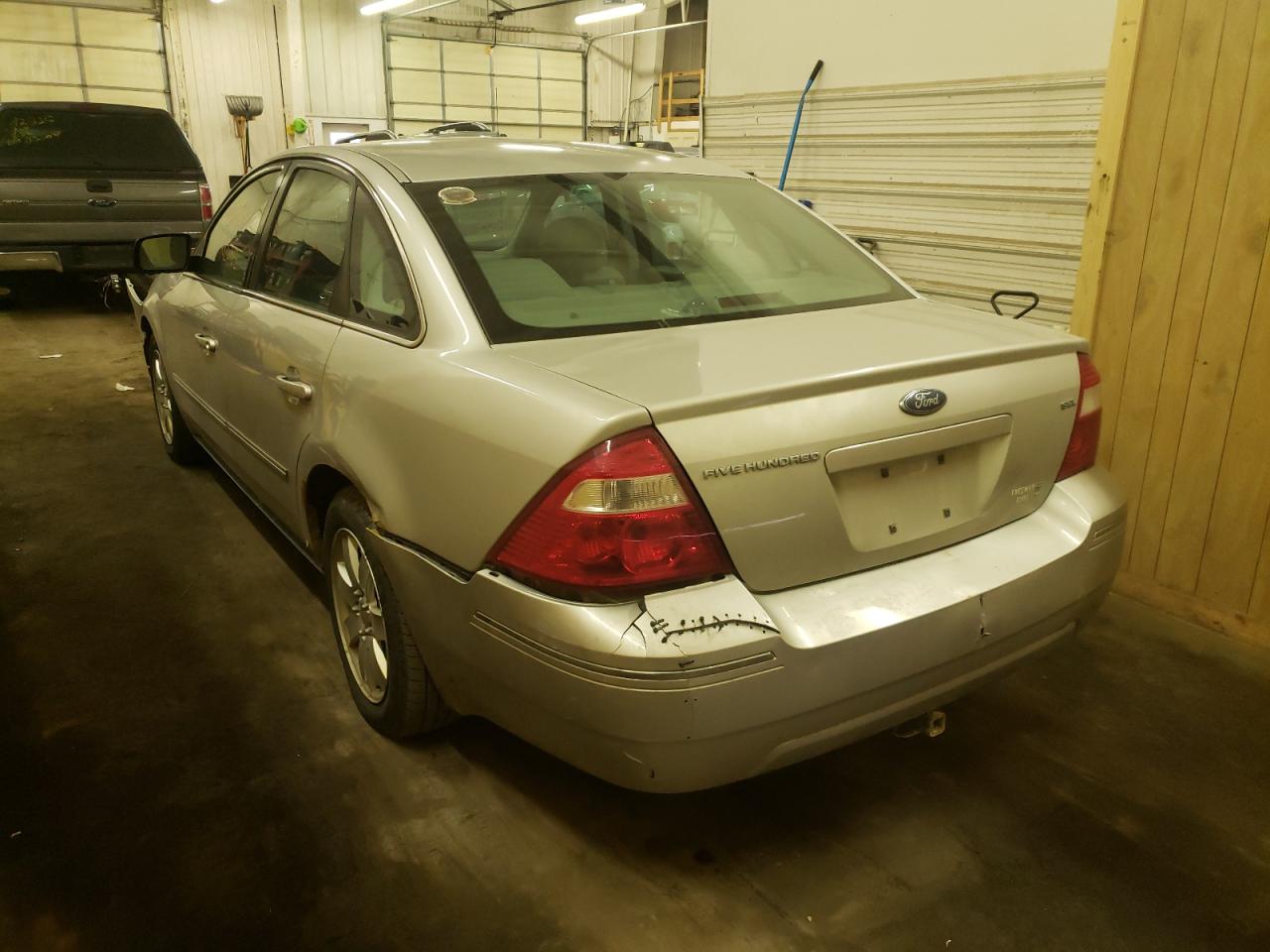 Photo 3 from auction – 2006 FORD FIVE HUNDR with VIN 1FAFP241X6G149218