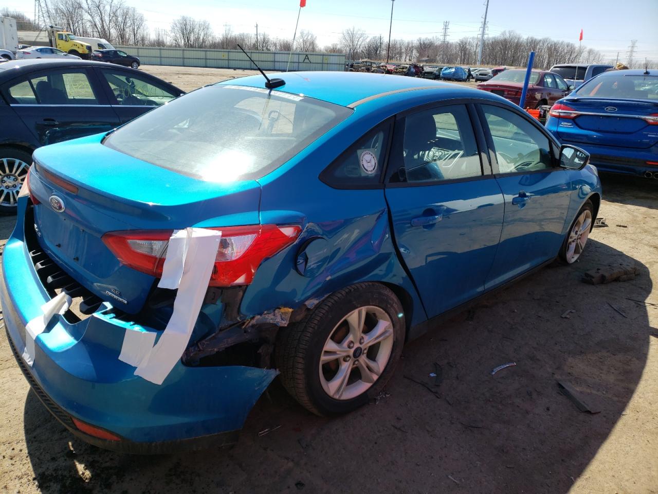 Photo 4 from auction – 2014 FORD FOCUS SE with VIN 1FADP3F20EL418898