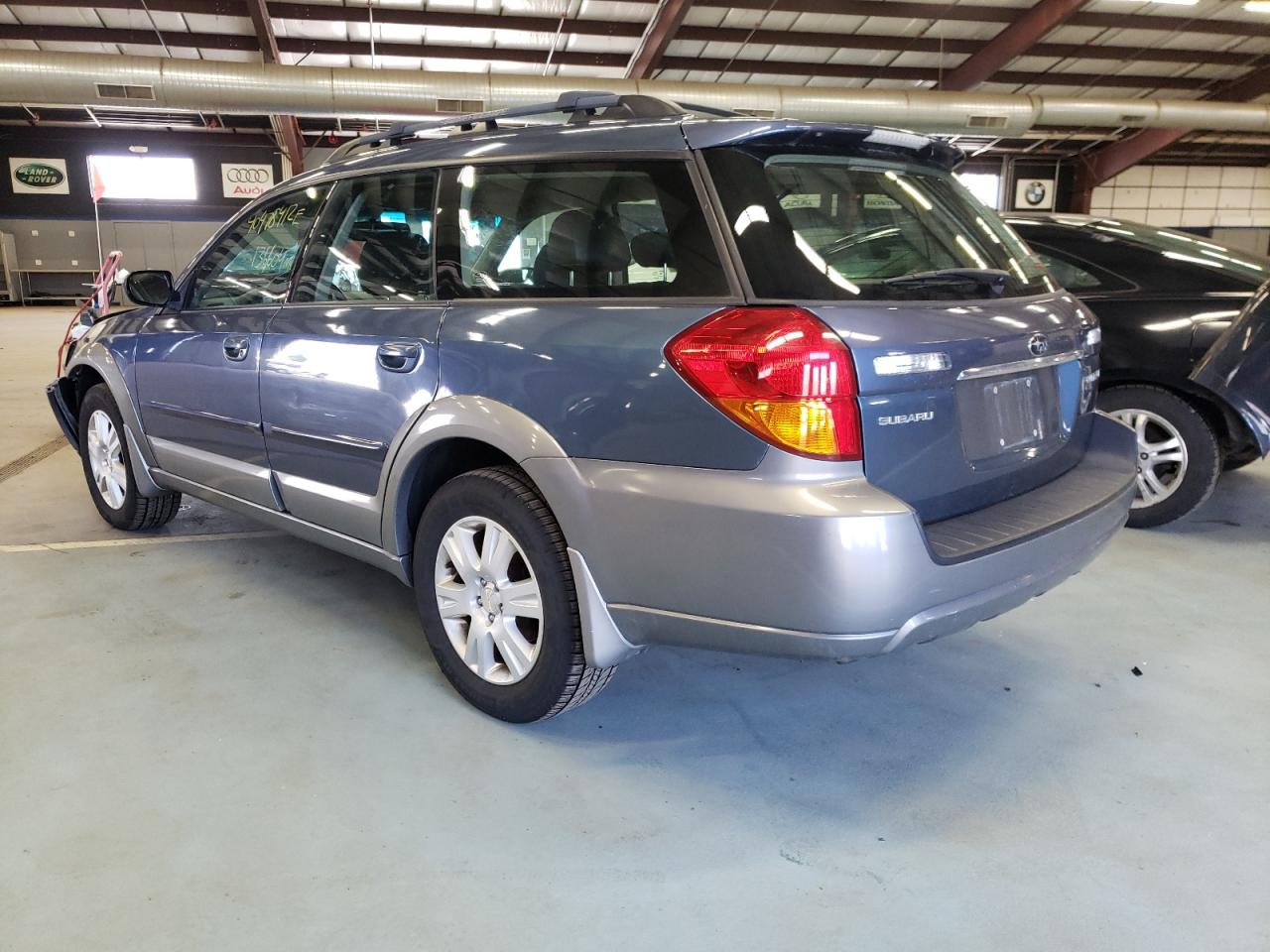 Photo 3 from auction – 2005 SUBARU LEGACY OUT with VIN 4S4BP62C857390130
