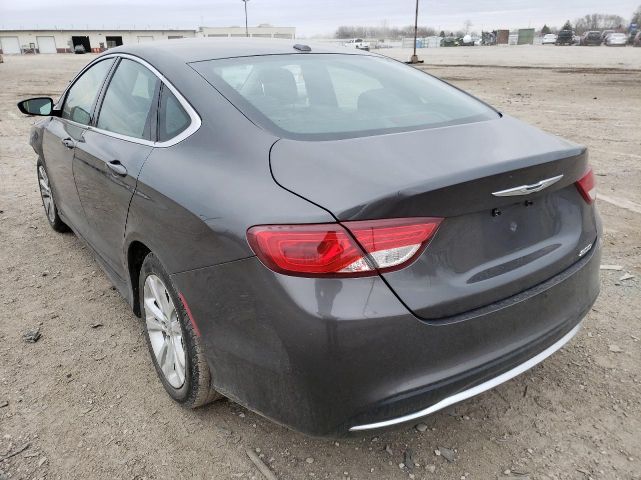Photo 3 from auction – 2015 CHRYSLER 200 LIMITE with VIN 1C3CCCAB1FN526420