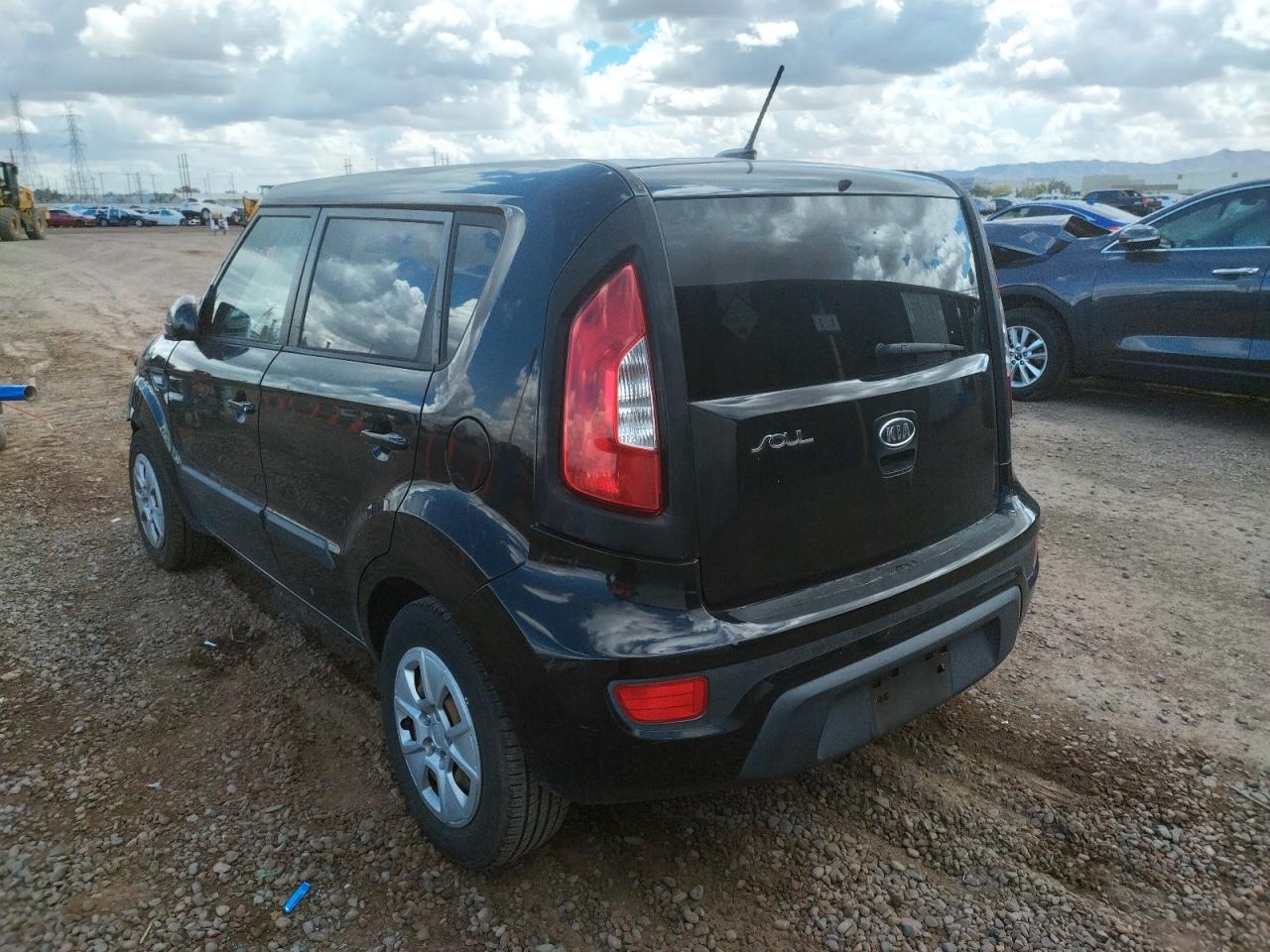 Zdjęcie 3 z aukcji – 2012 KIA SOUL z VIN KNDJT2A50C7745070