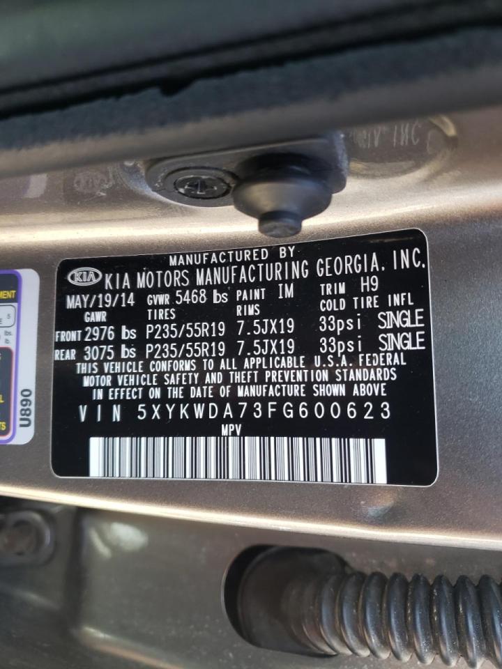 Photo 10 from auction – 2015 KIA SORENTO SX with VIN 5XYKWDA73FG600623