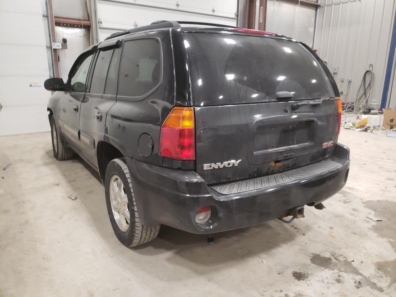 Photo 3 from auction – 2004 GMC ENVOY with VIN 1GKDT13S542393519