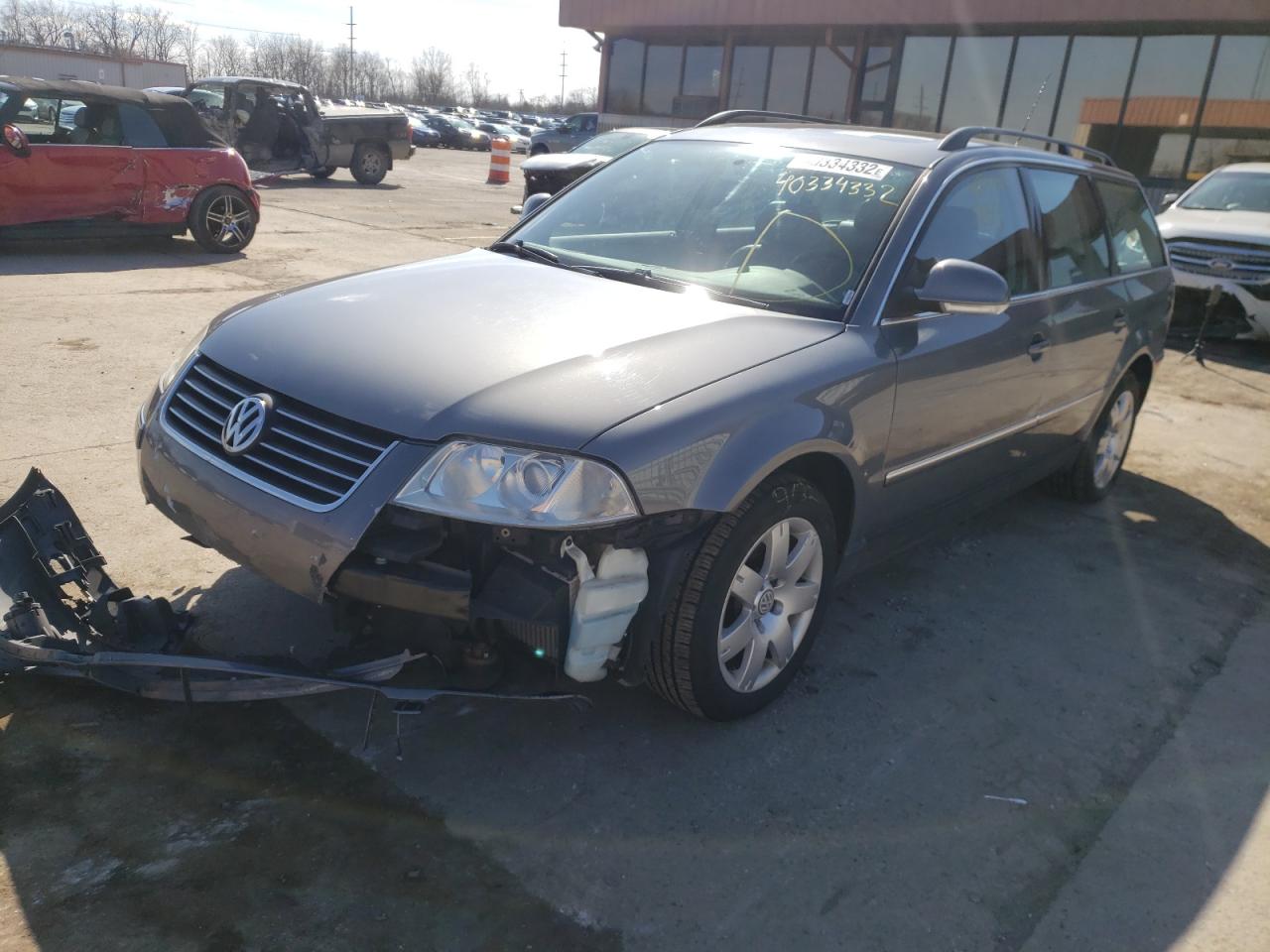 Photo 2 from auction – 2005 VOLKSWAGEN PASSAT GLS with VIN WVWDD63B45E128063