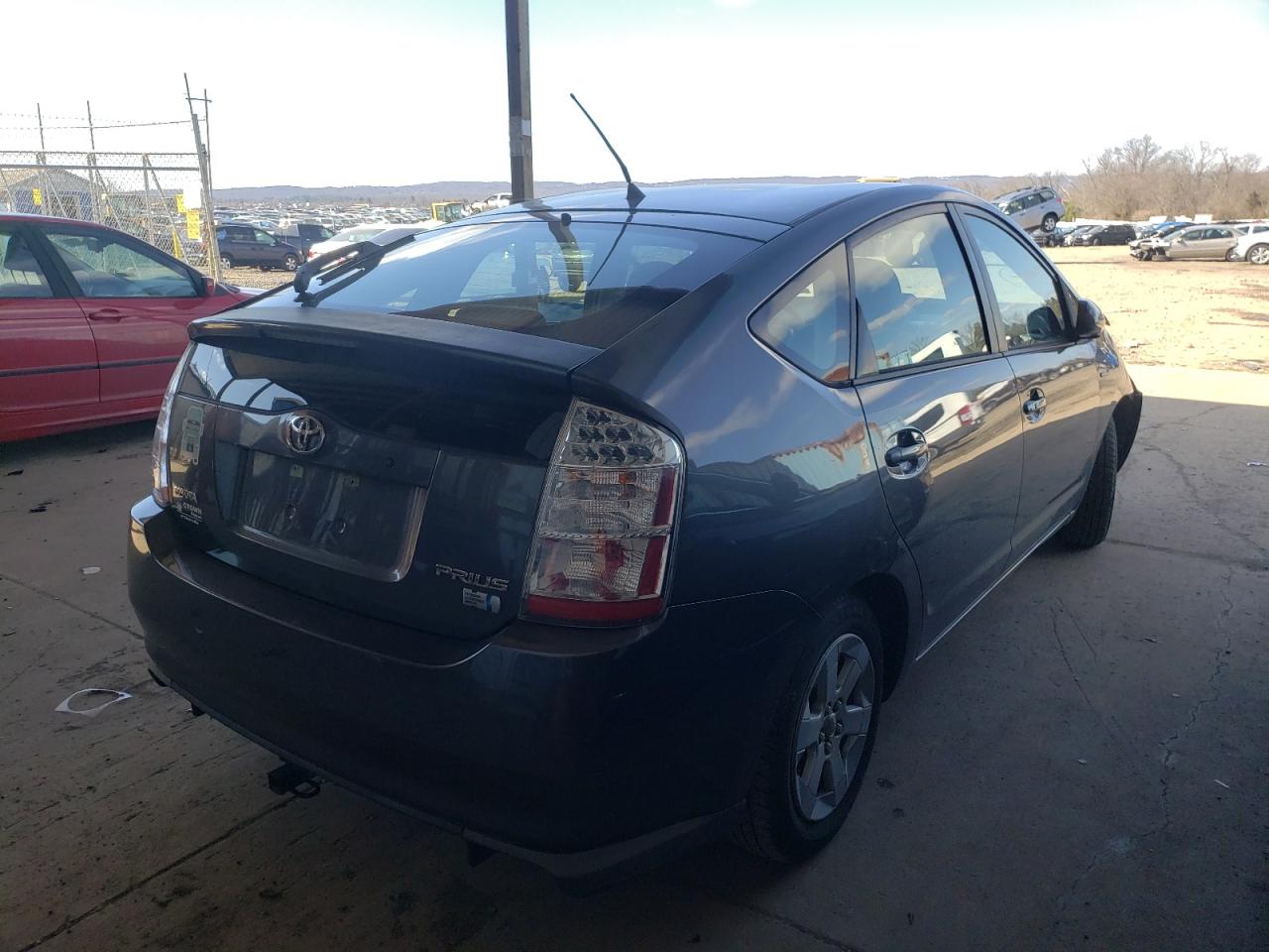 Photo 4 from auction – 2008 TOYOTA PRIUS with VIN JTDKB20U083330698