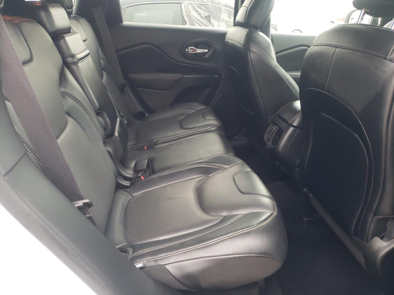 Photo 6 from auction – 2014 JEEP CHEROKEE L with VIN 1C4PJMDS2EW190774