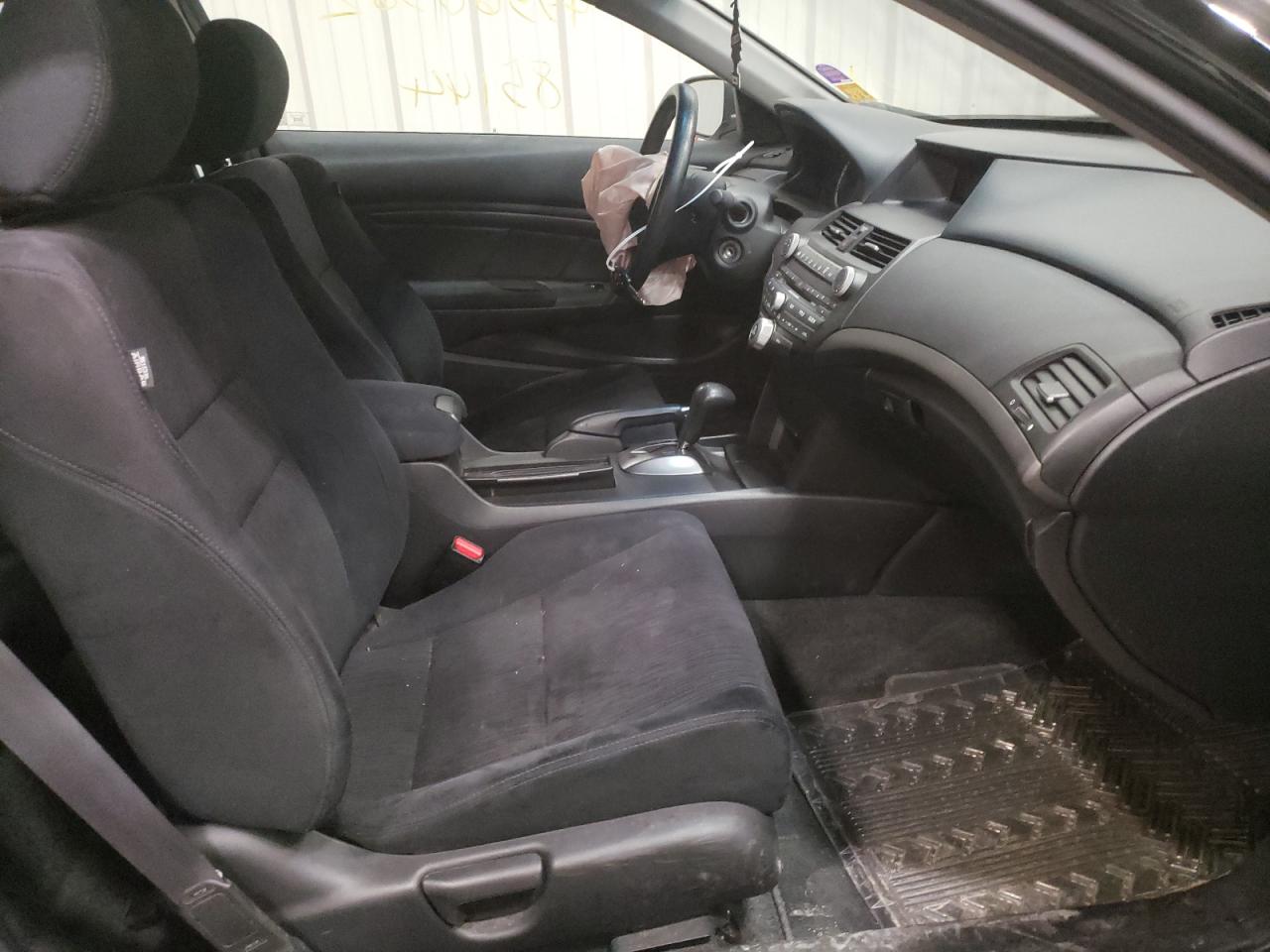 Photo 5 from auction – 2012 HONDA ACCORD LX with VIN 1HGCS1B31CA000402
