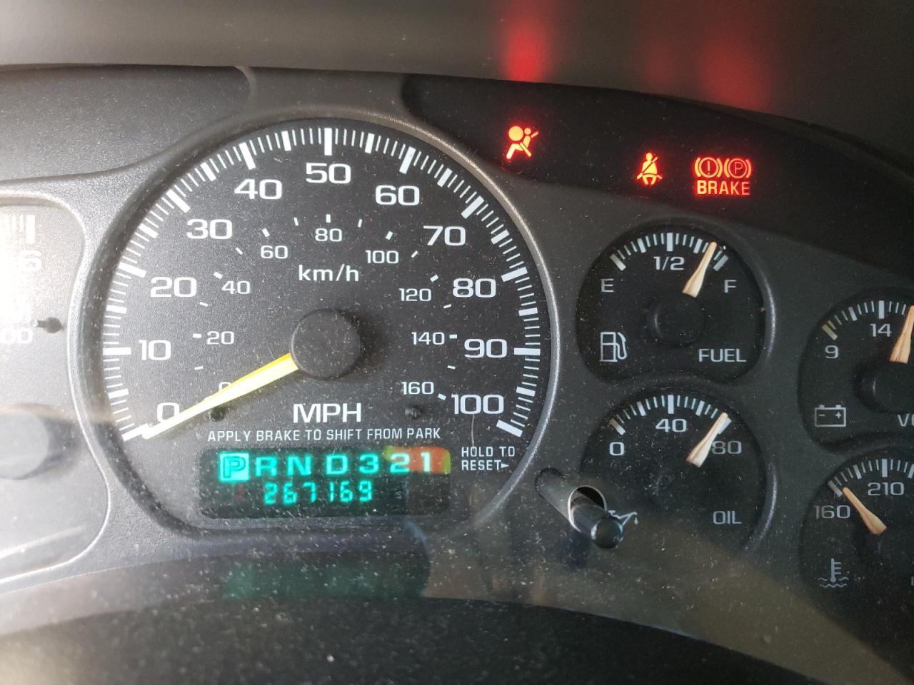 Photo 8 from auction – 2001 CHEVROLET SILVERADO with VIN 2GCEC19W111274517