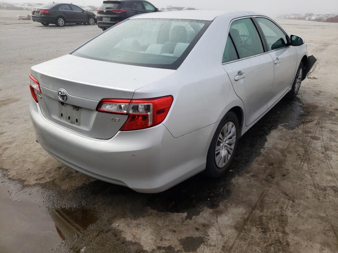 Photo 4 from auction – 2012 TOYOTA CAMRY BASE with VIN 4T1BF1FK1CU019042