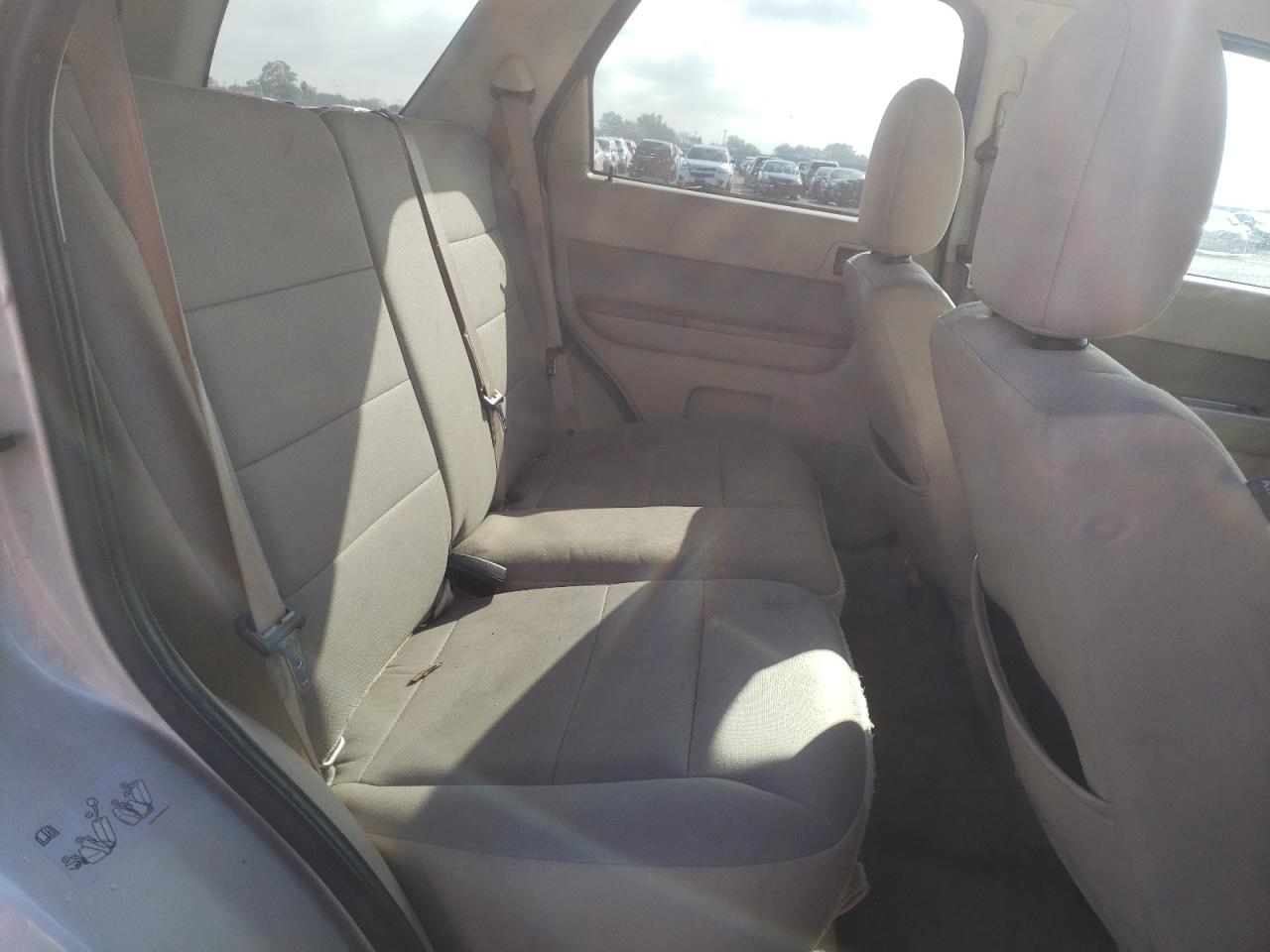 Photo 6 from auction – 2012 FORD ESCAPE XLT with VIN 1FMCU0DG8CKA84548