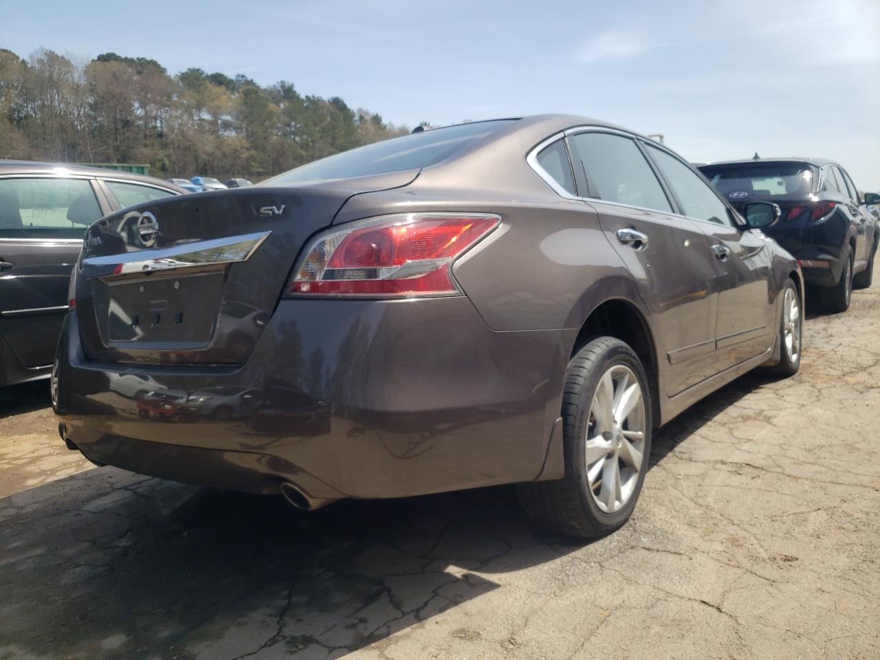 Photo 4 from auction – 2015 NISSAN ALTIMA 2.5 with VIN 1N4AL3AP0FC462371