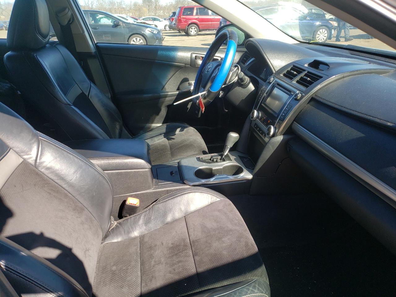 Photo 5 from auction – 2012 TOYOTA CAMRY BASE with VIN 4T1BF1FK3CU033315