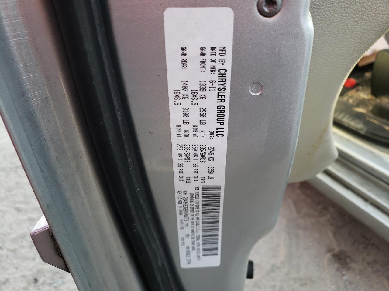 Photo 10 from auction – 2011 DODGE GRAND CARA with VIN 2D4RN3DG3BR786373
