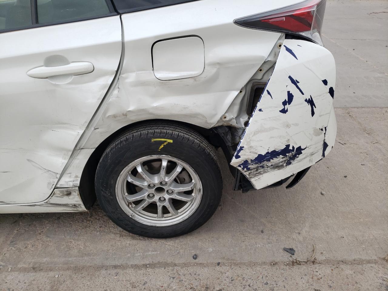 Photo 9 from auction – 2016 TOYOTA PRIUS with VIN JTDKBRFU2G3009664
