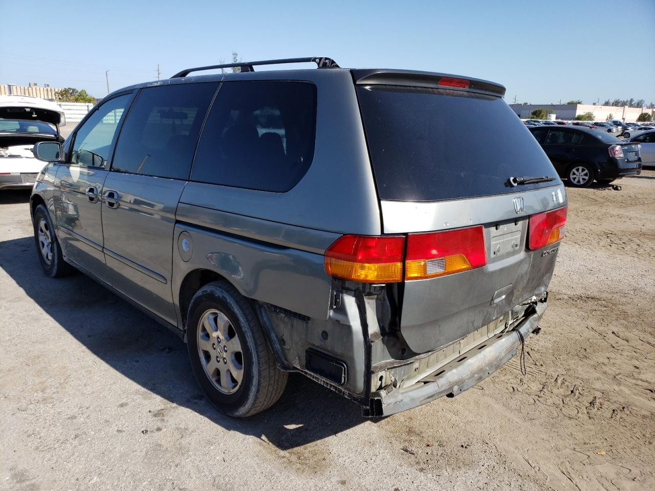 Photo 3 from auction – 2002 HONDA ODYSSEY EX with VIN 5FNRL18662B003440