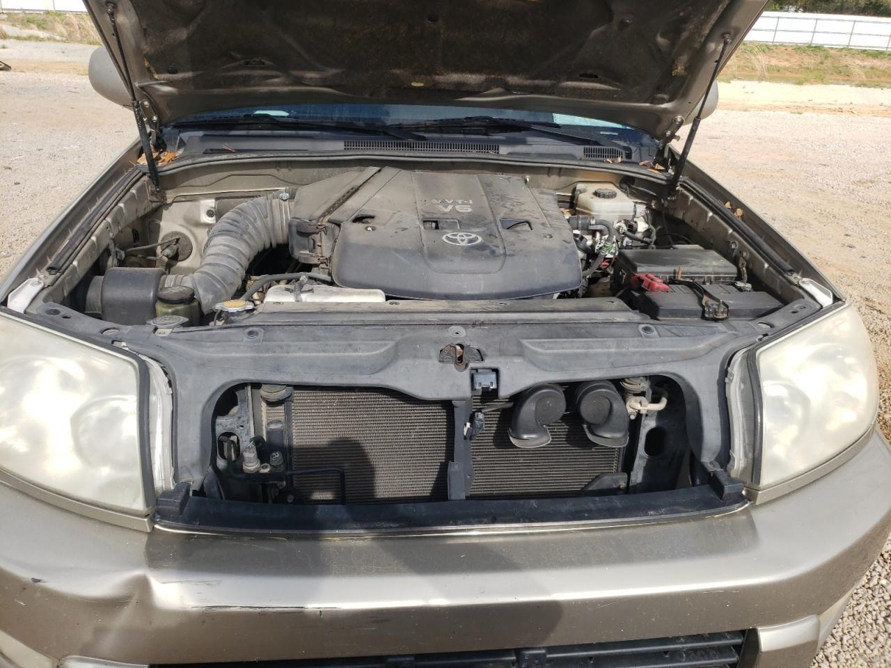 Photo 7 from auction – 2003 TOYOTA 4RUNNER LI with VIN JTEZU17R638005386