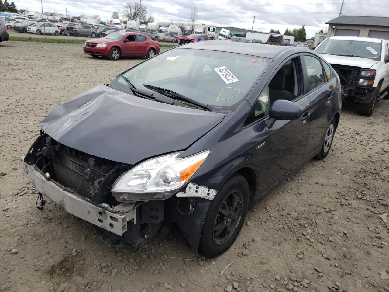 Photo 2 from auction – 2015 TOYOTA PRIUS with VIN JTDKN3DU8F0458113