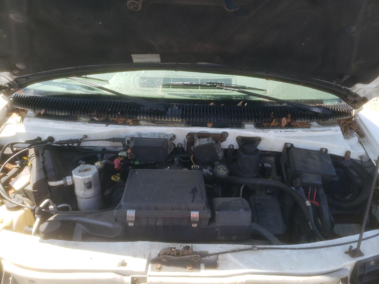 Photo 7 from auction – 2000 CHEVROLET ASTRO with VIN 1GNDM19W0YB162964