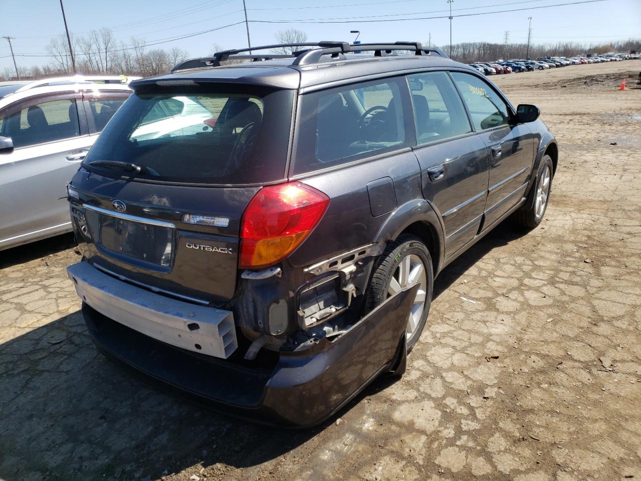 Photo 4 from auction – 2007 SUBARU OUTBACK OU with VIN 4S4BP62C677341379