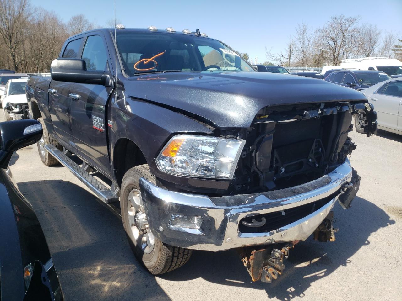 RAM 2500 SLT 2017 with VIN 3C6TR5DT8HG571822 - Photo from auction