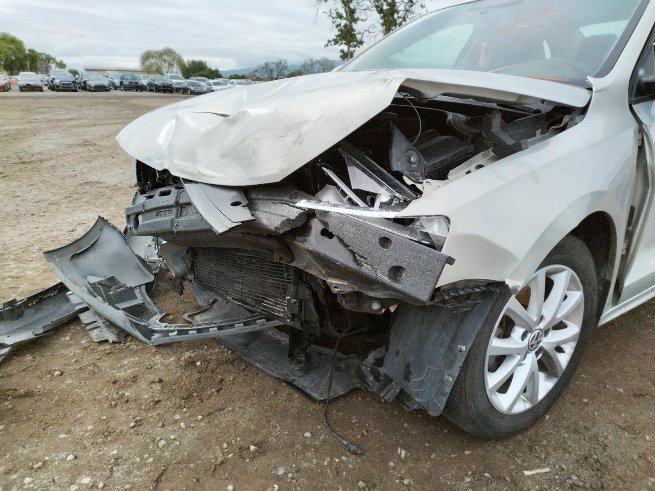 Photo 9 from auction – 2012 VOLKSWAGEN JETTA SE with VIN 3VWDP7AJ8CM308772