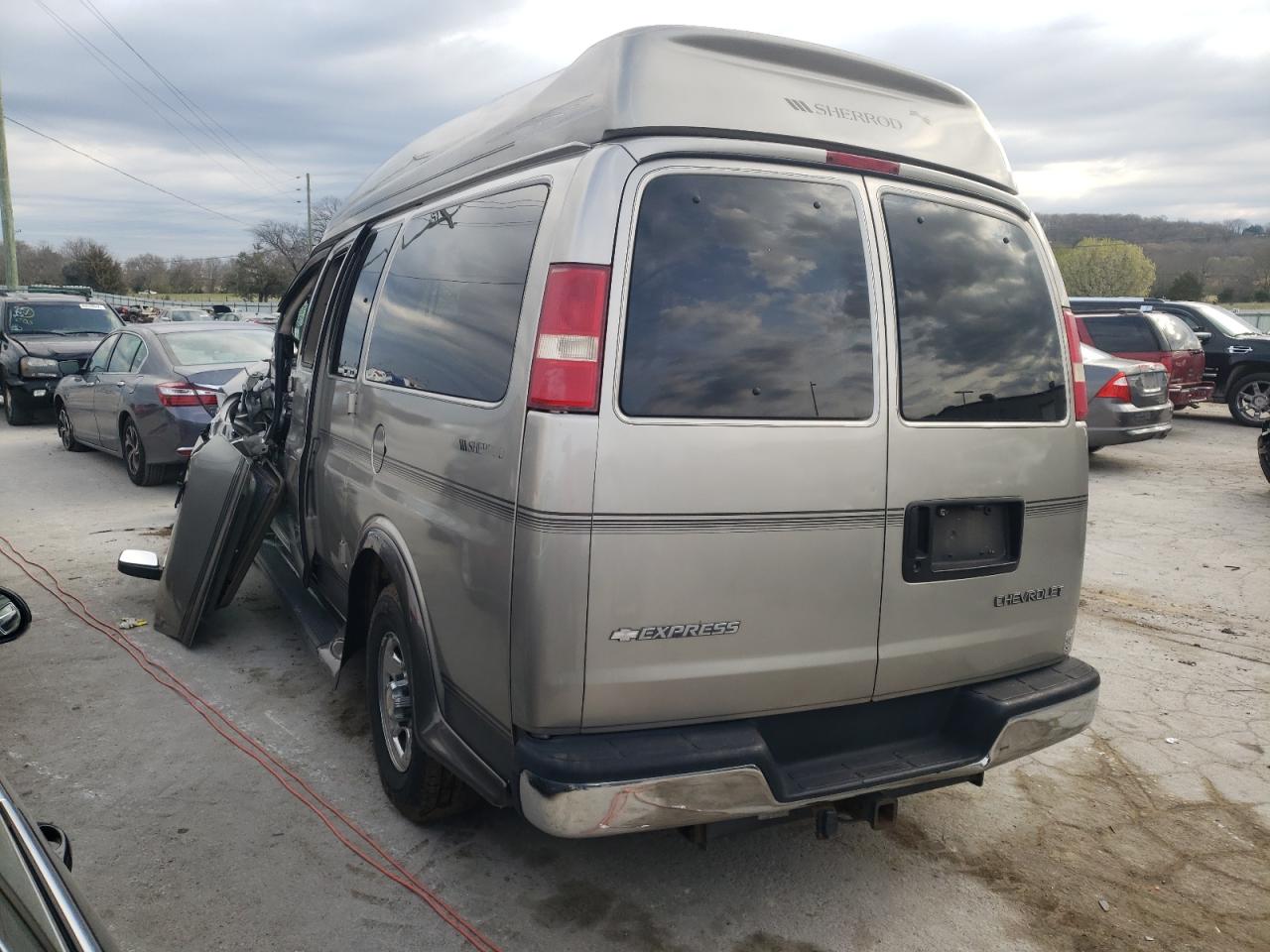 Photo 3 from auction – 2004 CHEVROLET EXPRESS G1 with VIN 1GBFG15T541178022