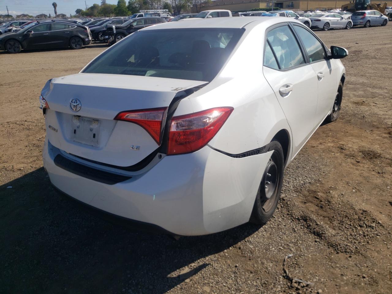 Photo 4 from auction – 2017 TOYOTA COROLLA L with VIN 5YFBURHE3HP624863