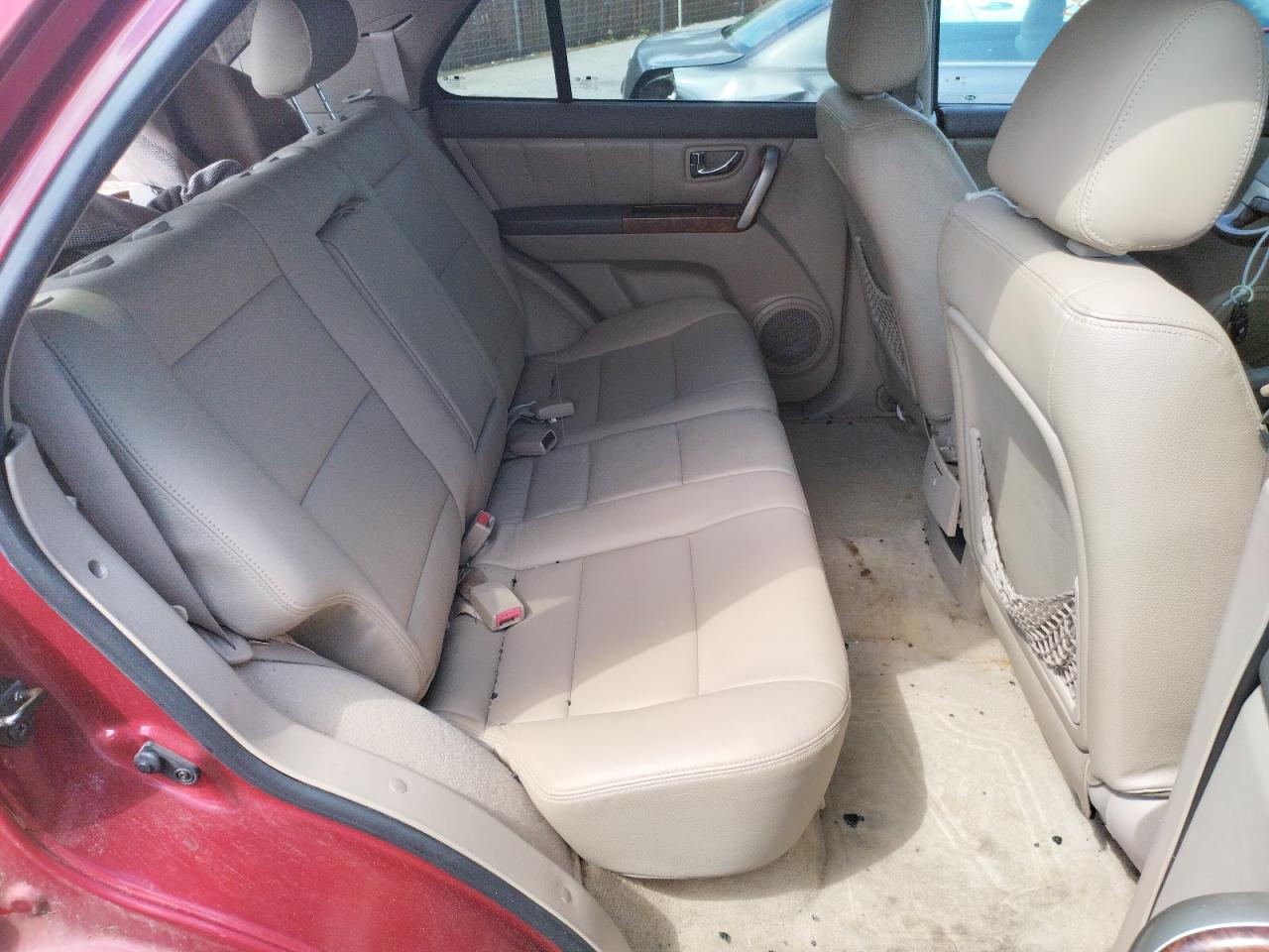 Photo 6 from auction – 2003 KIA SORENTO EX with VIN KNDJC733635057420