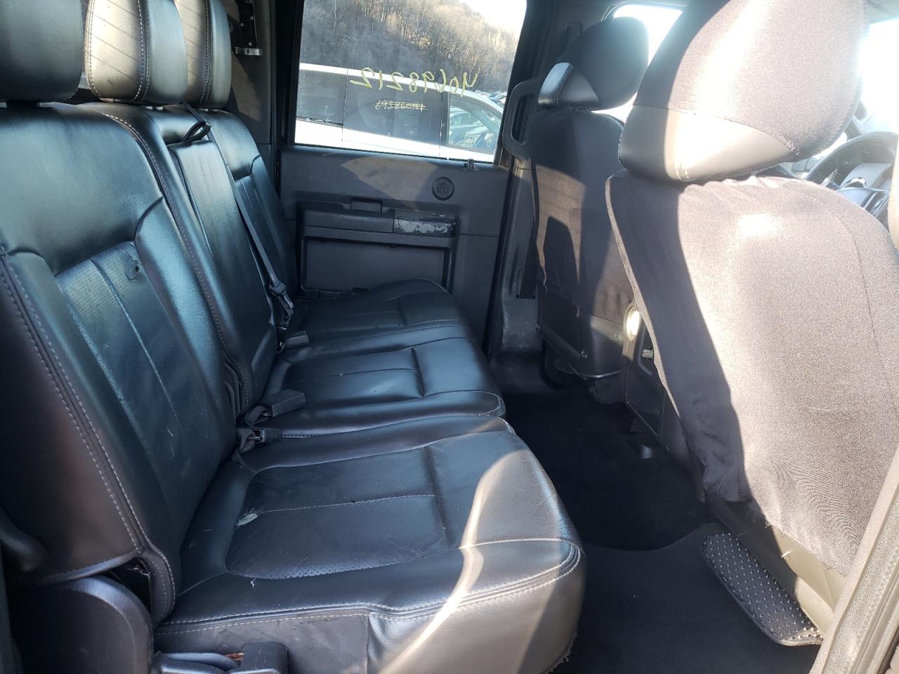Photo 6 from auction – 2011 FORD F350 SUPER with VIN 1FT8W3DT5BEB85675