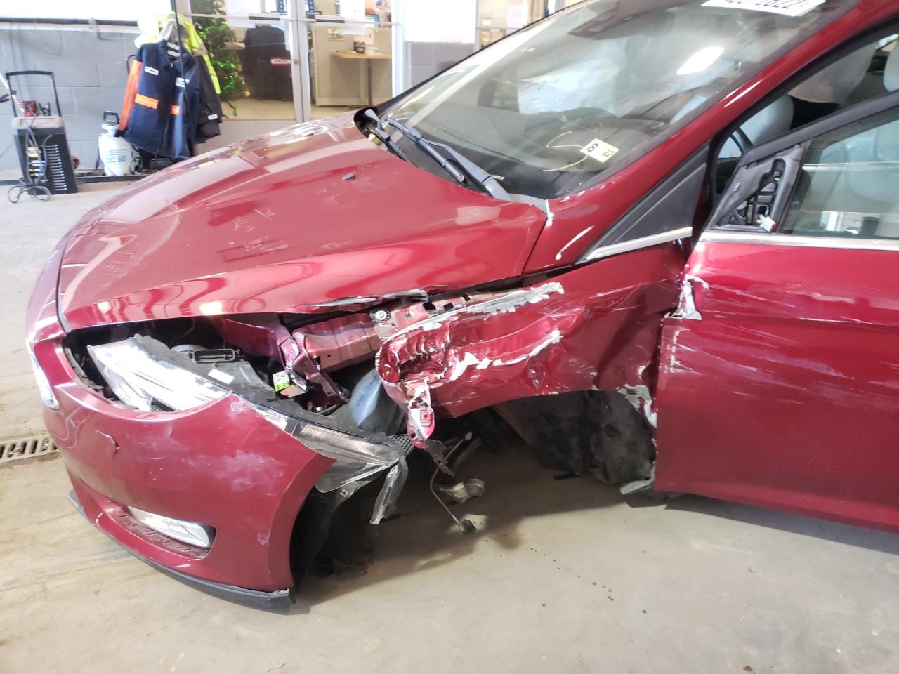 Photo 9 from auction – 2016 FORD FOCUS TITA with VIN 1FADP3N24GL207613