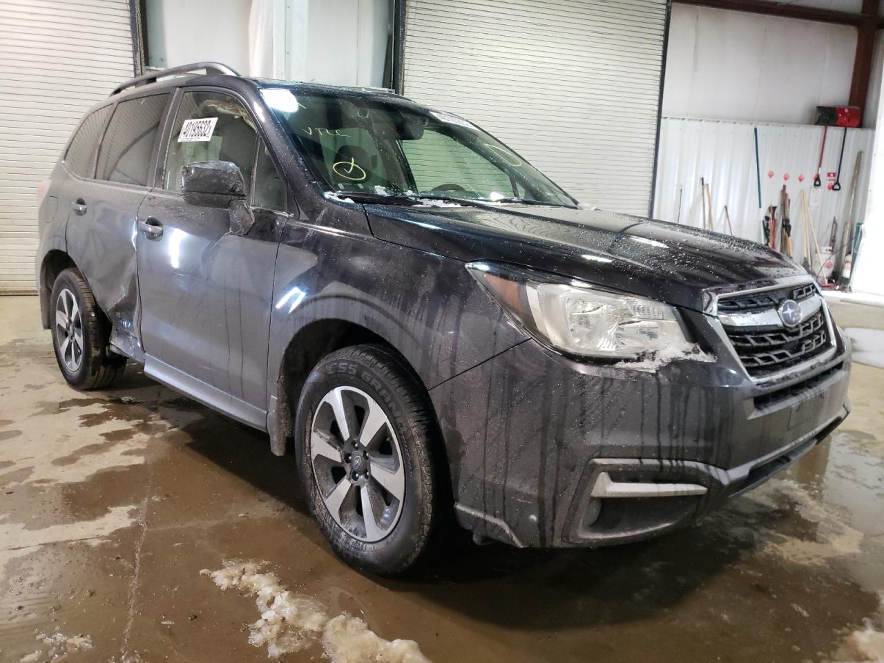 SUBARU FORESTER 2 2017 with VIN JF2SJAGC3HH425481 - Photo from auction