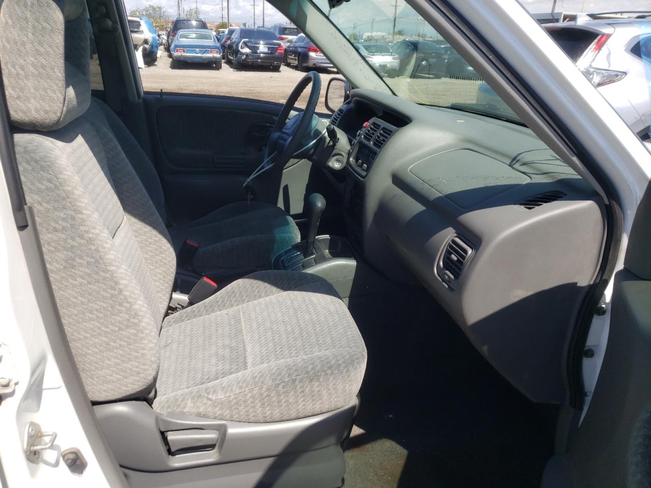 Photo 5 from auction – 2003 SUZUKI VITARA JLS with VIN 2S3TE52V836103314