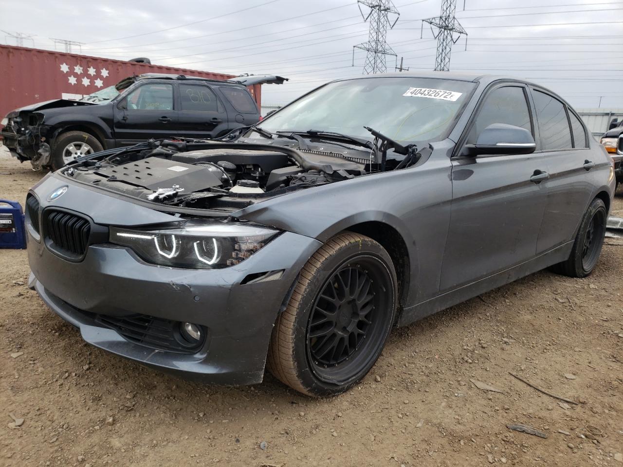 Photo 12 from auction – 2014 BMW 3 SERIES with VIN WBA3A5G50ENP28174