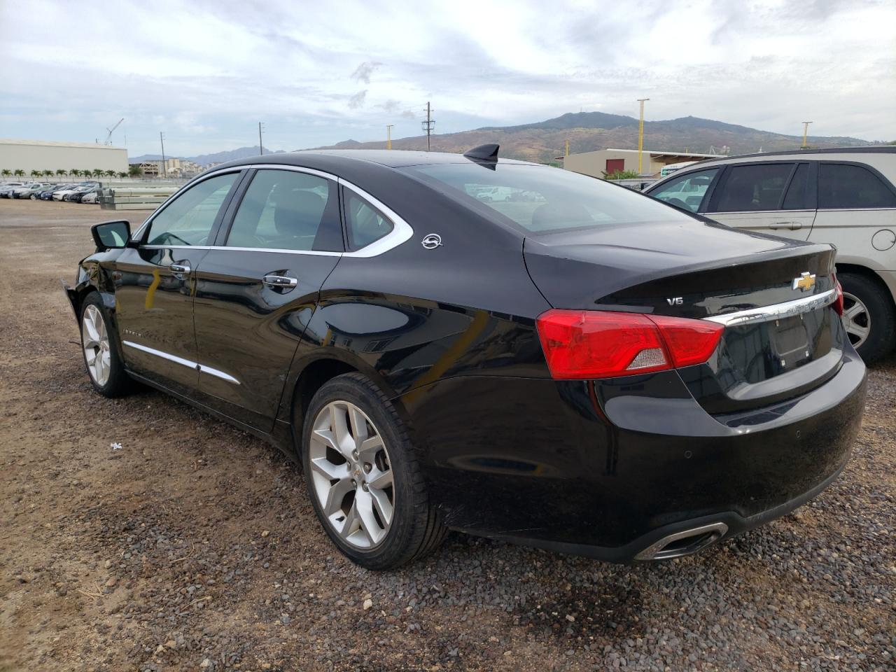 Photo 3 from auction – 2019 CHEVROLET IMPALA PRE with VIN 2G1105S32K9124944