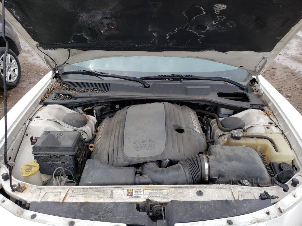 Photo 7 from auction – 2009 DODGE CHARGER with VIN 2B3KA43T39H638790