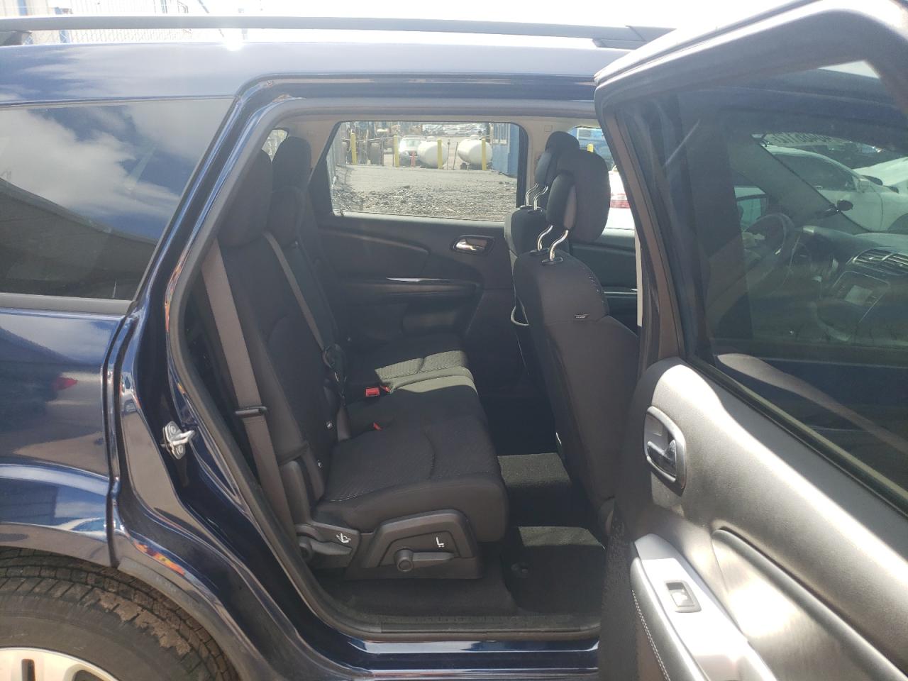 Photo 6 from auction – 2017 DODGE JOURNEY SE with VIN 3C4PDCAB4HT710151