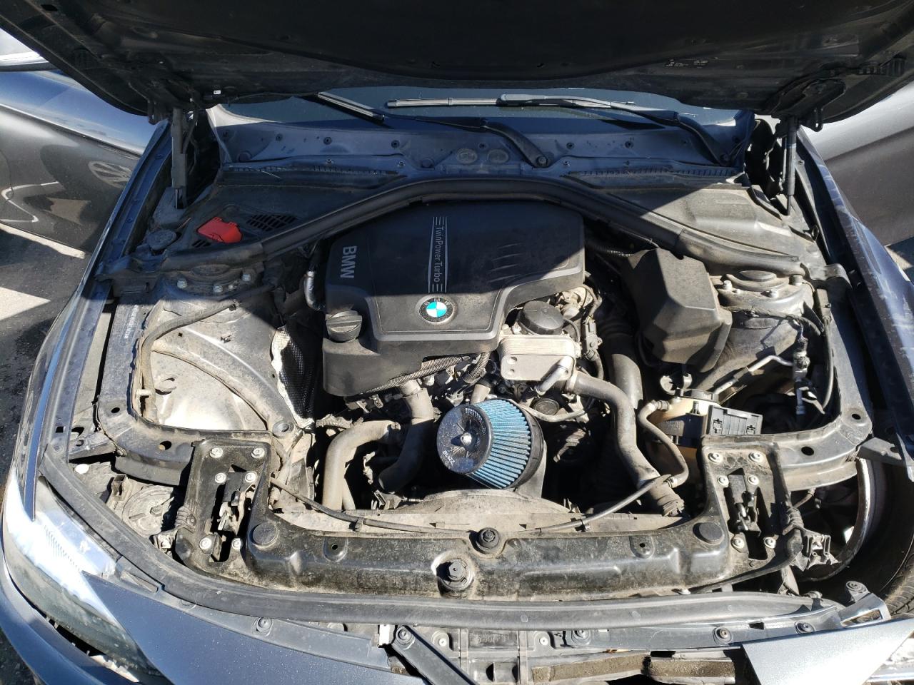 Photo 7 from auction – 2016 BMW 320 I with VIN WBA8E1G5XGNT38026