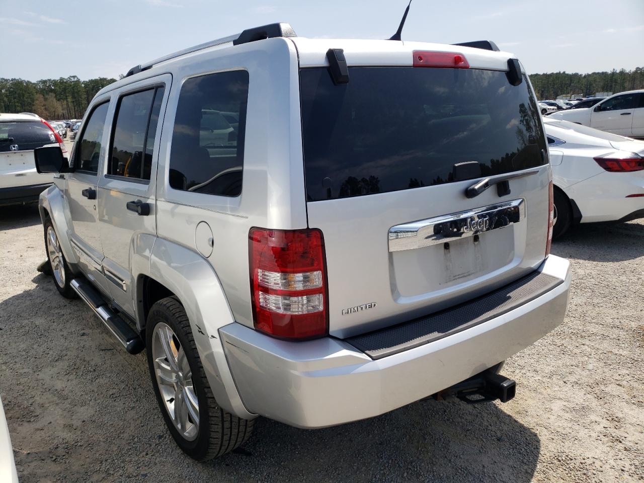Photo 3 from auction – 2011 JEEP LIBERTY LI with VIN 1J4PP5GK1BW569769
