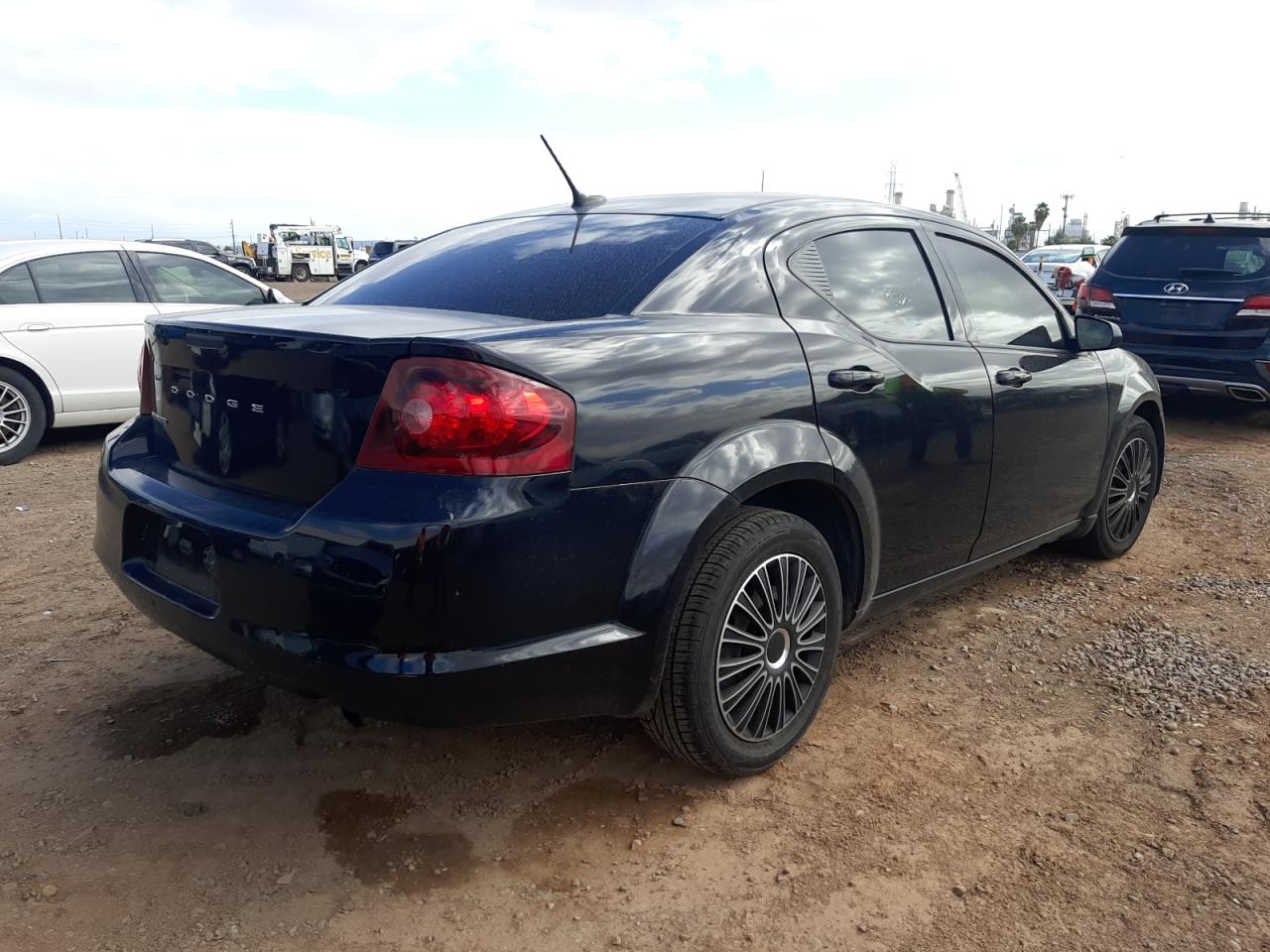 Photo 4 from auction – 2013 DODGE AVENGER SE with VIN 1C3CDZAB8DN589558