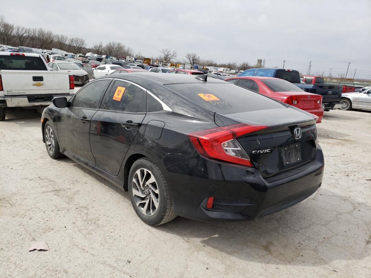 Photo 3 from auction – 2017 HONDA CIVIC EX with VIN 19XFC2F76HE016773