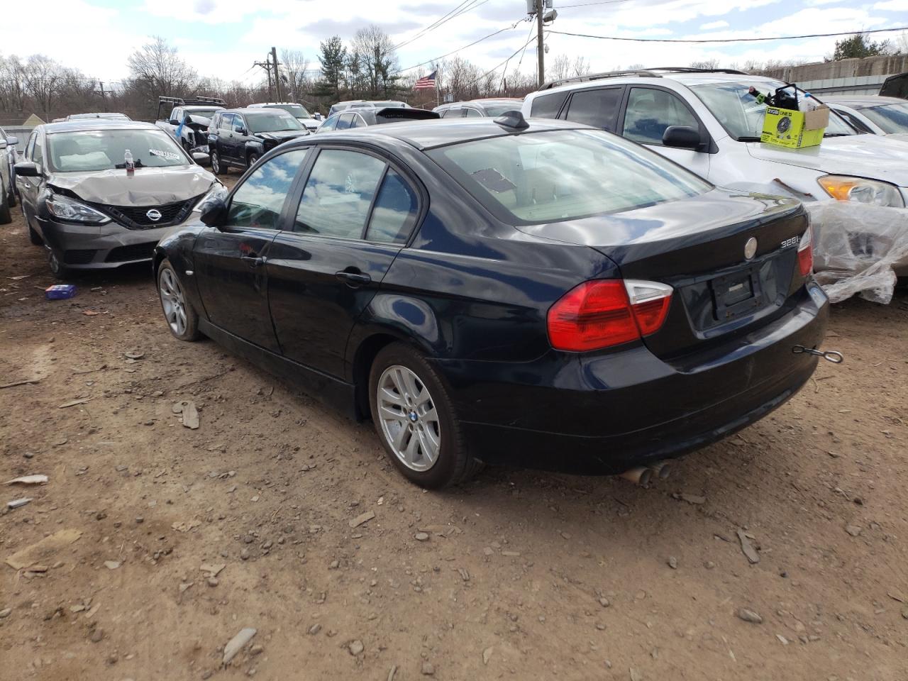 Photo 3 from auction – 2007 BMW 328 I with VIN WBAVA33517PG52669