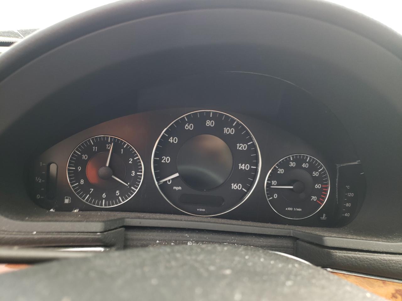 Photo 8 from auction – 2005 MERCEDES-BENZ E500 with VIN WDBUF70J85A692428